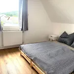 Bergluft 3 Modern With 2 Bedrooms 1 Hour From Vienna - Parking & 24 Hour Self Check-in Grafenbach