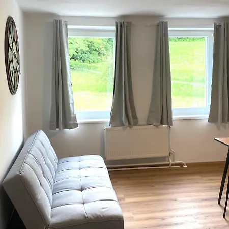 Bergluft 3 Modern With 2 Bedrooms 1 Hour From Vienna - Parking & 24 Hour Self Check-in アパート