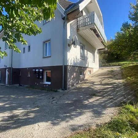 アパート Bergluft 3 Modern With 2 Bedrooms 1 Hour From Vienna - Parking & 24 Hour Self Check-in