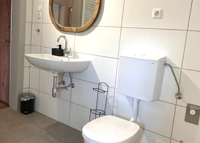 Bergluft 3 Modern With 2 Bedrooms 1 Hour From Vienna - Parking & 24 Hour Self Check-in Apartman *